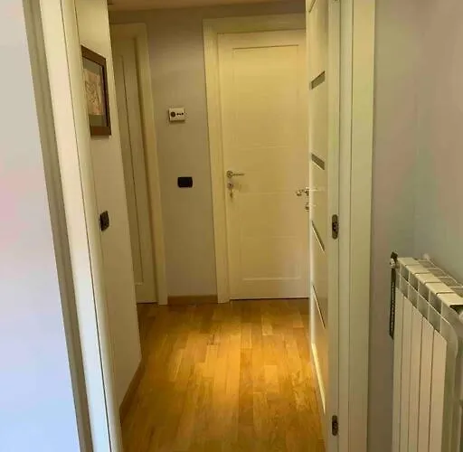 Appartamento In Urbe - A Con Terrazzo
